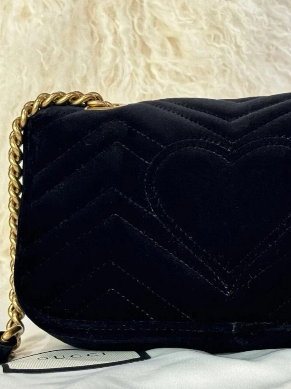 NEW Gucci GG Marmont Matelasse Velvet Small Shoulder Handbag Crossbody Black - Picture 3 of 16